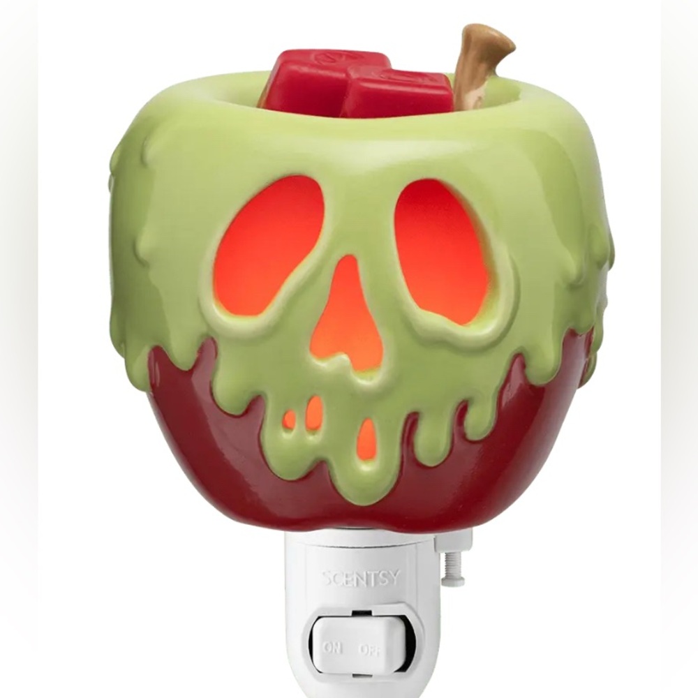 Scentsy Villian  Evil Queen Just One Bite Mini  Warmer